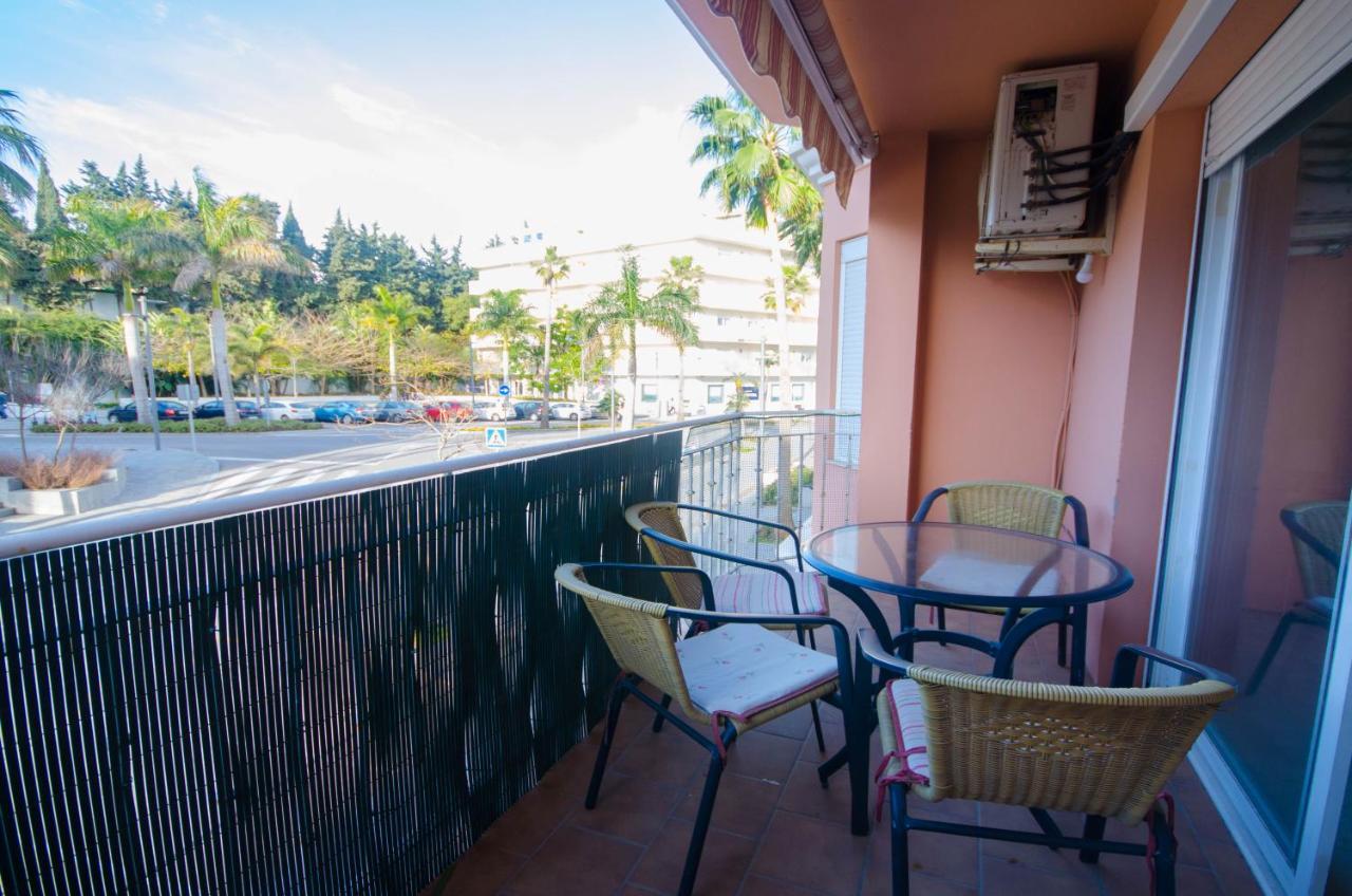 Aparment Neptuno- Located On The Promenade A Few Metres From The Beach. Estepona Exterior foto